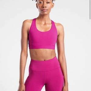 Athleta Ultimate Bra M D-DD+